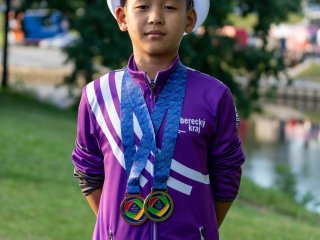 Munkh-Uchral Kherlenbaatar - 1.místo a 3.místo - karate