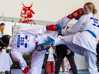 Karate - Kašík Klaudie vs Suchá Dominika