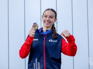 Ellen Rezková - Karate - kumite team - 3. místo