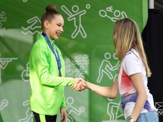 Kofroňová Anna (OLK) - Moderní gymnastika - sestava s míčem-juniorky (3.místo)